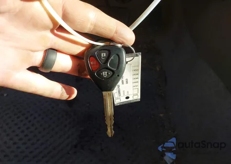 2009 Toyota Rav4 z USA, uszkodzony, nr VIN JTMBF33V19D020733